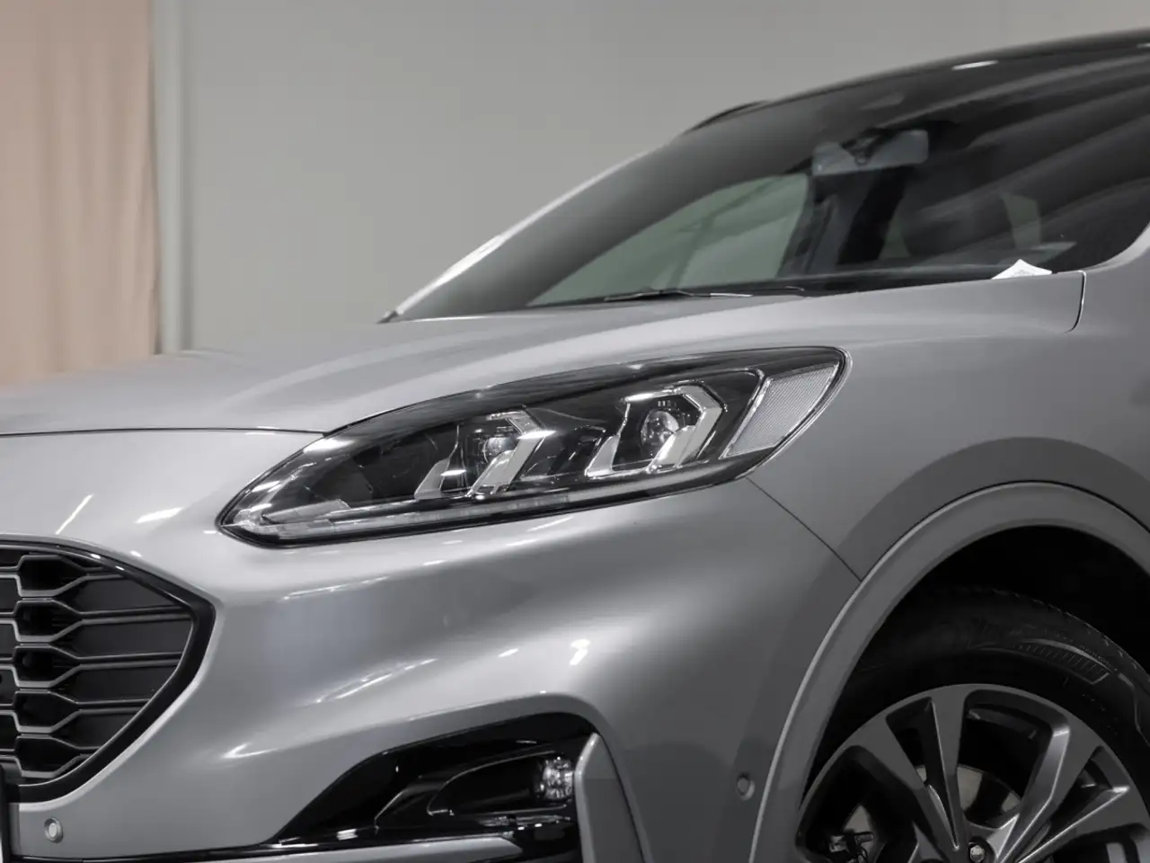 Ford Kuga ST-Line X*PANO*AHK*KAM*ACC*NAVI*SOUND-SYS. LED Pan — Vehicle gallery 5