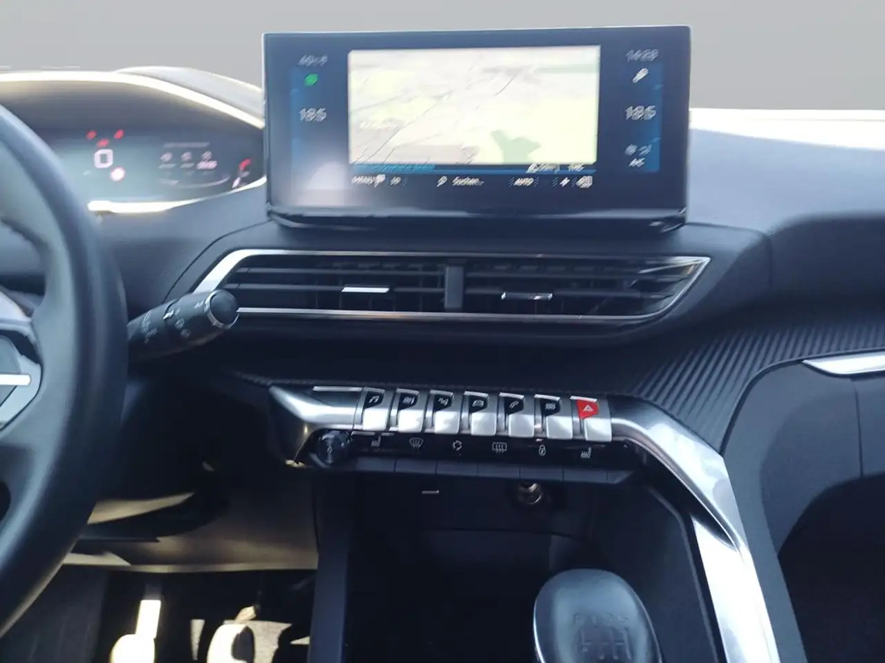Peugeot 3008 Allure Pack Pur — معرض صور السيارة 21