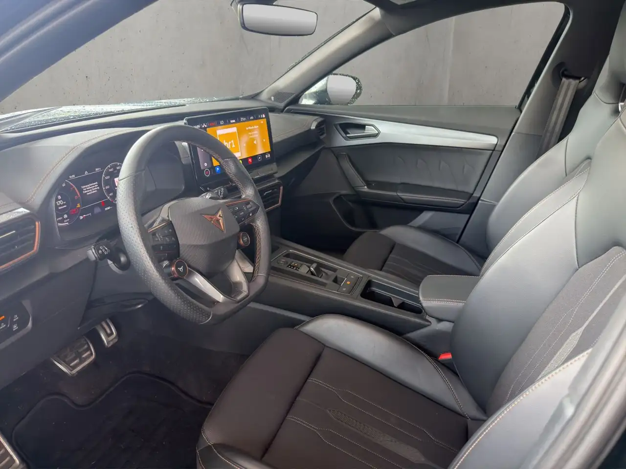 CUPRA Formentor VZ 2.0 TSI 4Drive Automatik, AHK, LM-F — Galerie du véhicule 9