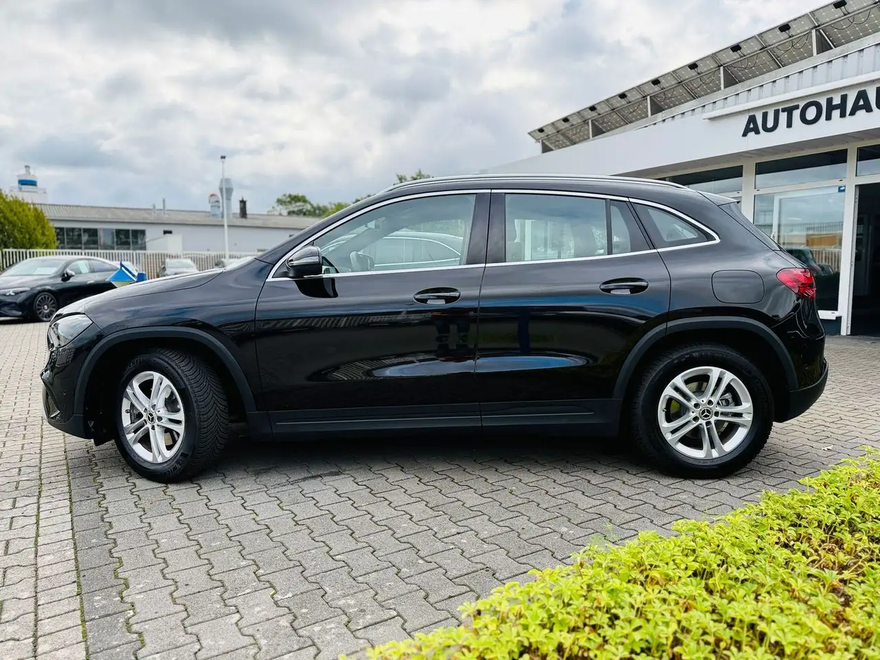 Mercedes-Benz GLA 200 PROGRESSIVE Advanced, Distronic, RFK, LED, DAB, EP — Galerie du véhicule 3