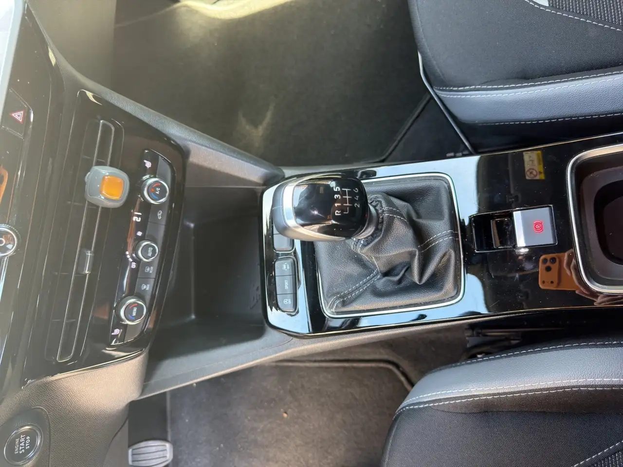 Opel Mokka GS line PT 100 Carplay+SHZ+LHZ+LED+RFK — Galerie du véhicule 21