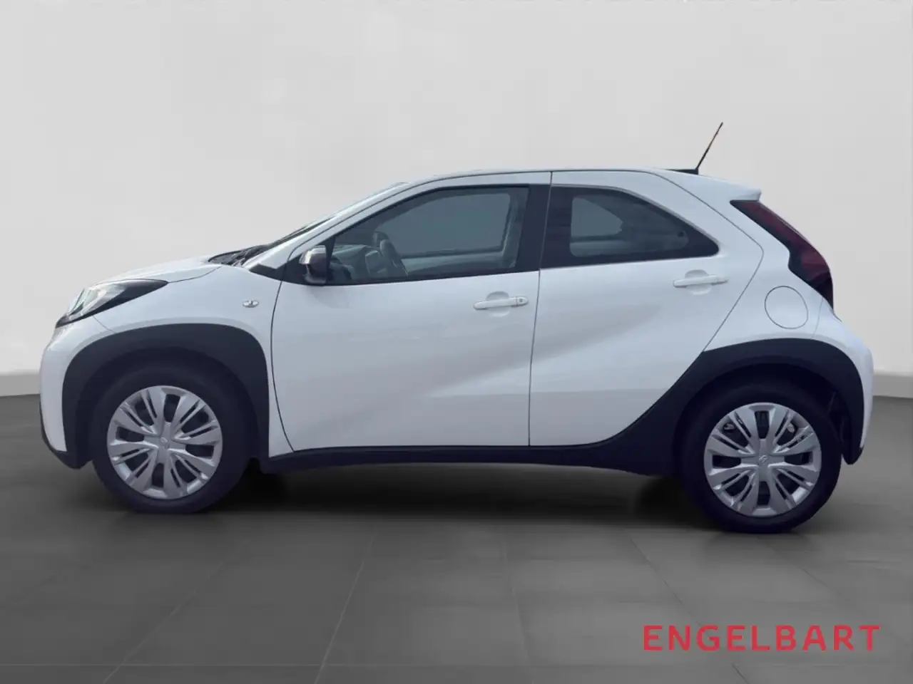 Toyota Aygo X Business CarPlay Kamera Sitzheizung — Vehicle gallery 2