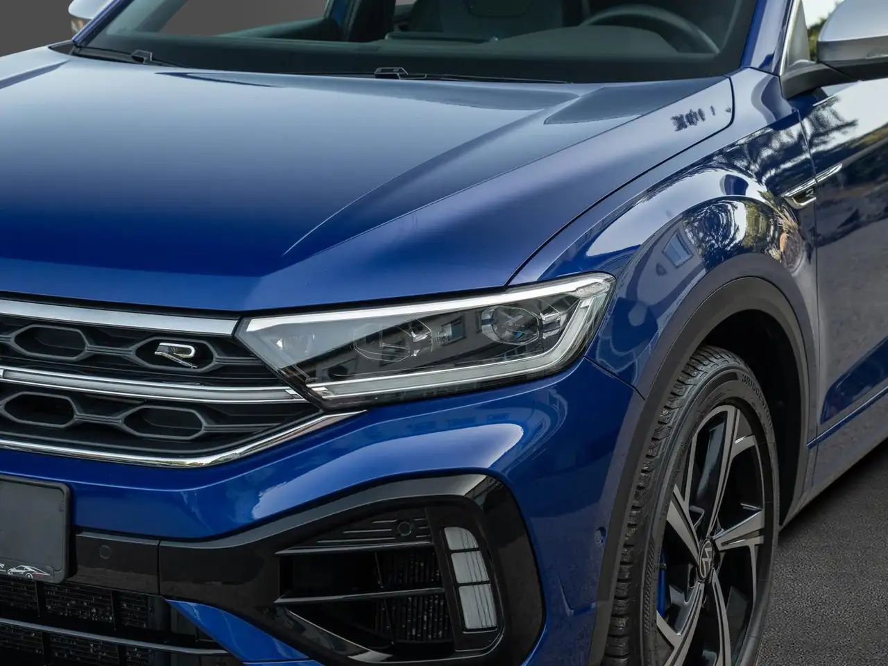 Volkswagen T-Roc R 4Motion IQ.DRIVE-Paket inkl. IQ.Light — معرض صور السيارة 10