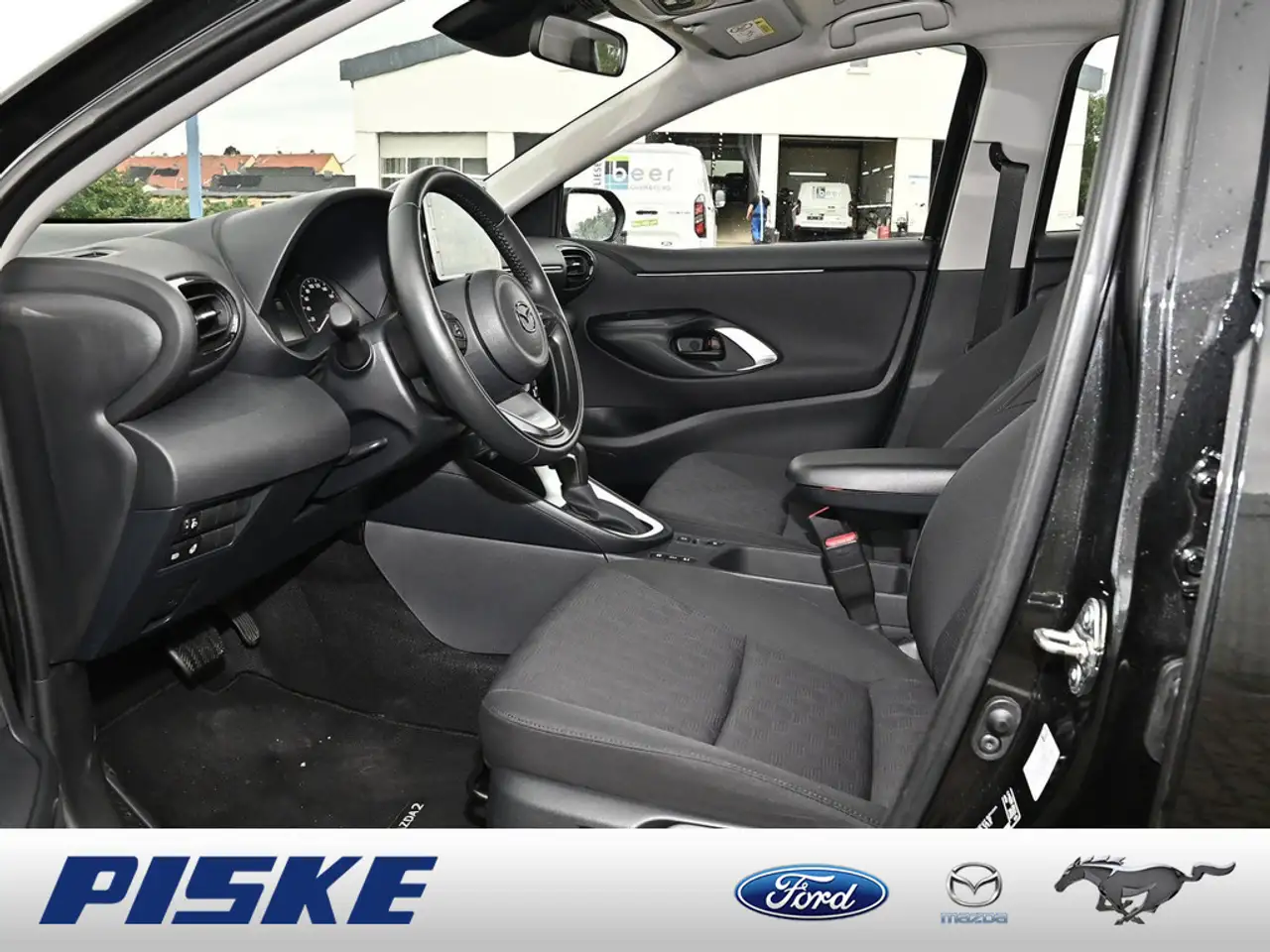 Mazda 2 Hybrid Exclusive-Line KLIMA PDC SHZ FSE ACC — معرض صور السيارة 8