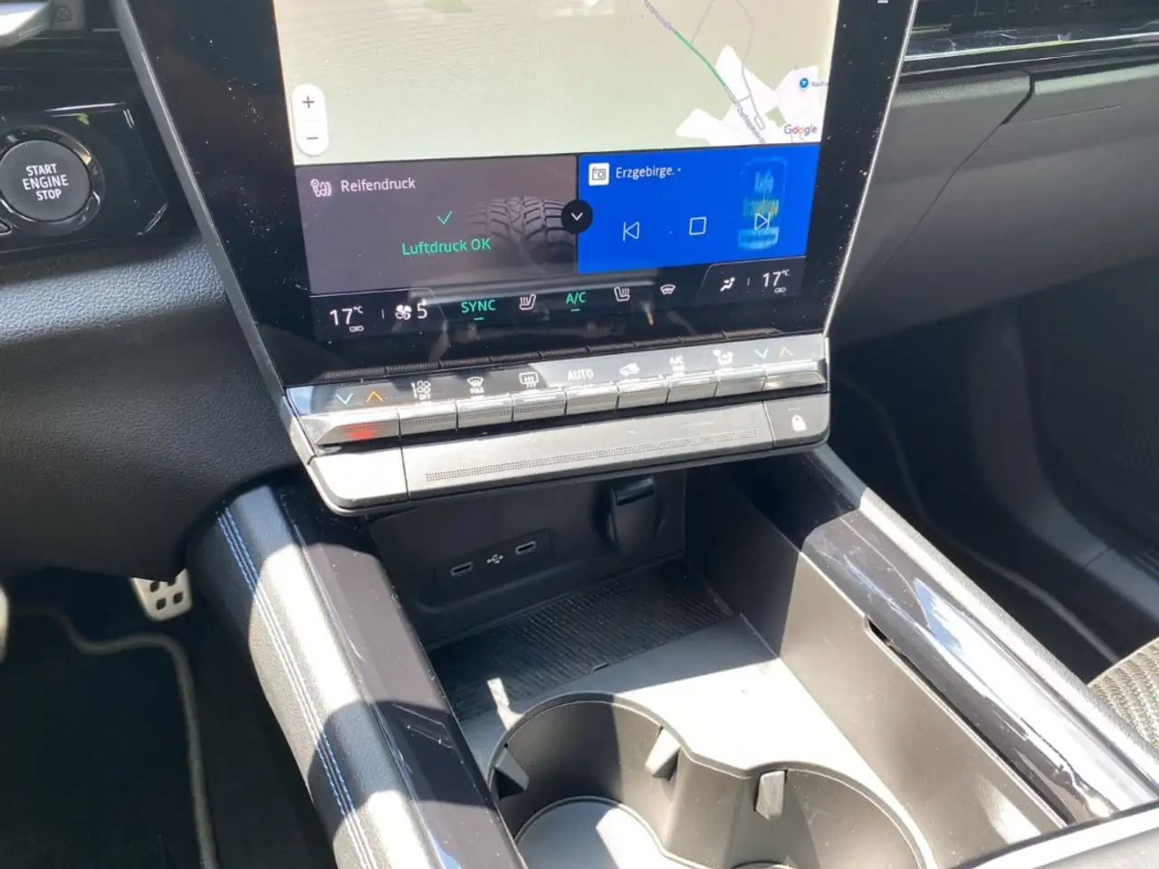 Renault Austral TECHNO ESPRIT ALPINE 160 NAVI+LED+360Â Techno Espr — Galería del vehículo 18