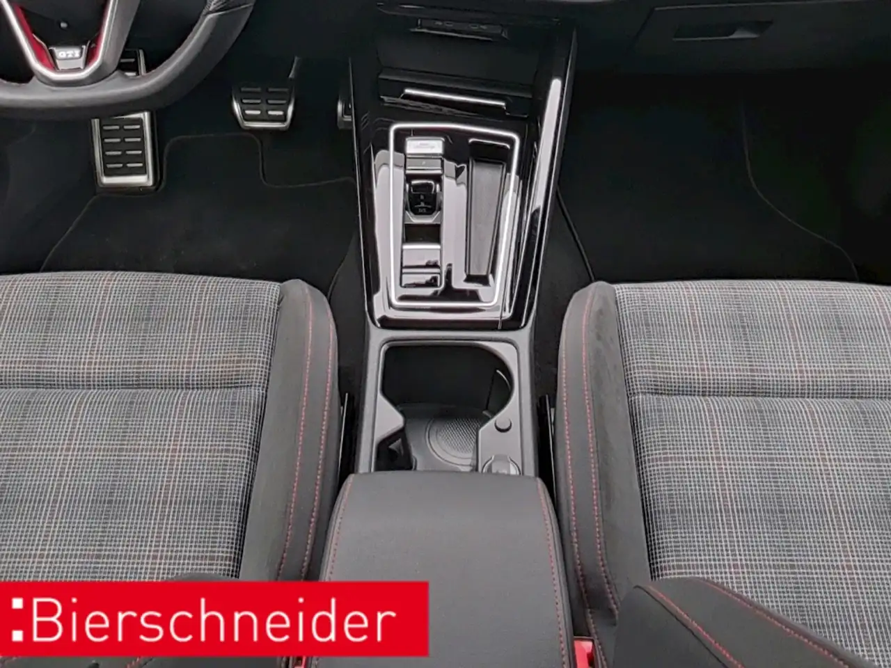 Volkswagen Golf GTI 8 2.0 TSI DSG BLACK STYLE LED+ NAVI PANO — Galerie du véhicule 15