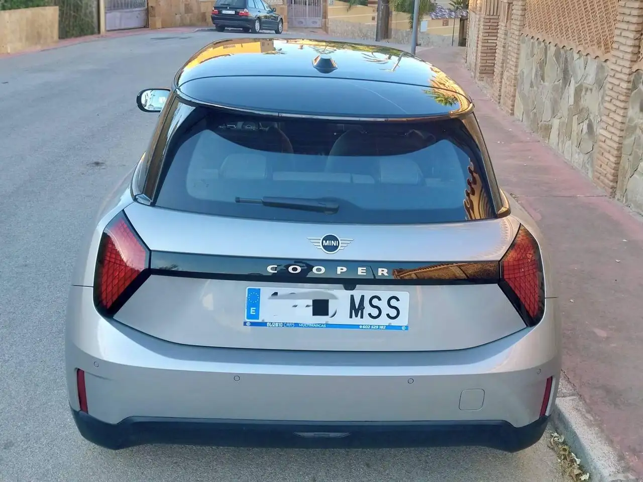 MINI Cooper E Mini Cooper E Blackyard Edition Cooper E Blackyard Edition — معرض صور السيارة 6