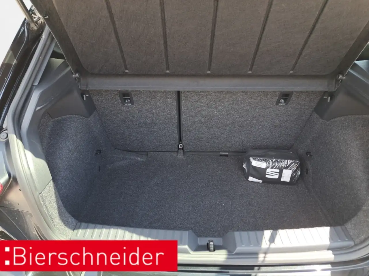 SEAT Ibiza 1.0 TSI DSG FR ACTIVE-INFO-DISPLAY VIRTUAL LED NAV — Galerie du véhicule 9