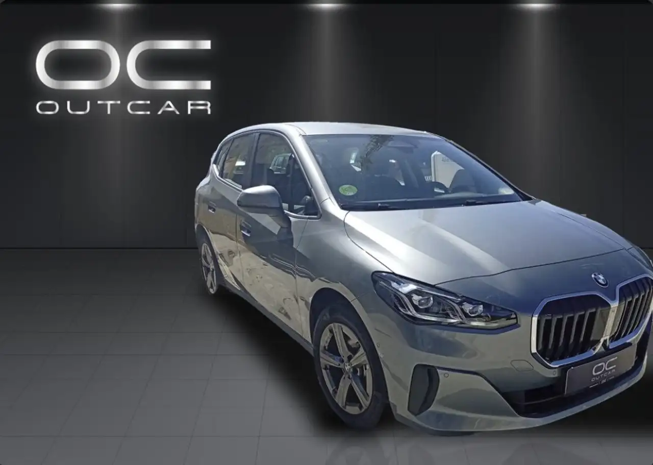 BMW 218 218iA Active Tourer Luxury Line 100KW — Madrid, Madrid