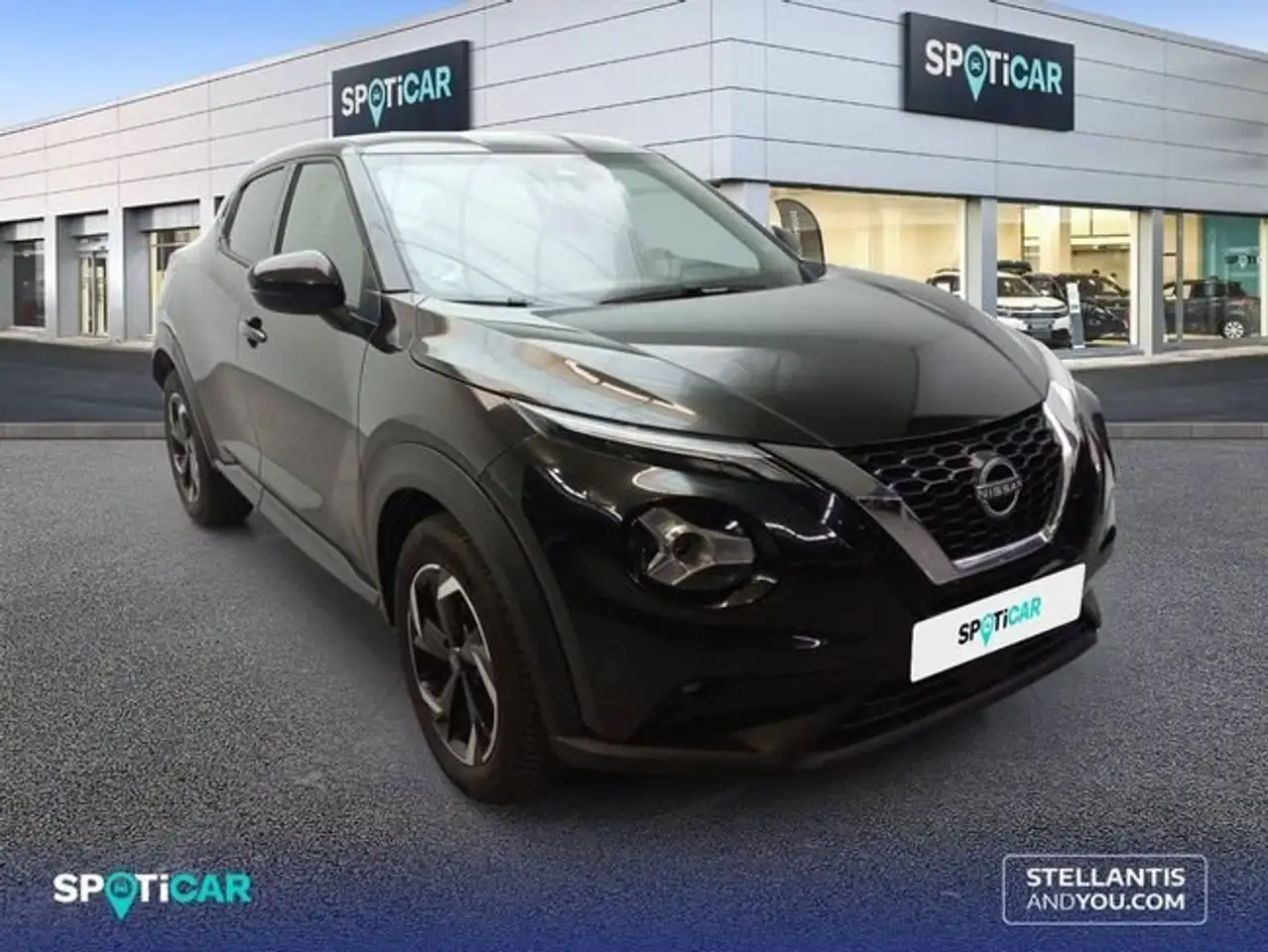 Nissan Juke 1.0 DIG-T N-Connecta 4x2 DCT 7 84kW — Vehicle gallery 3