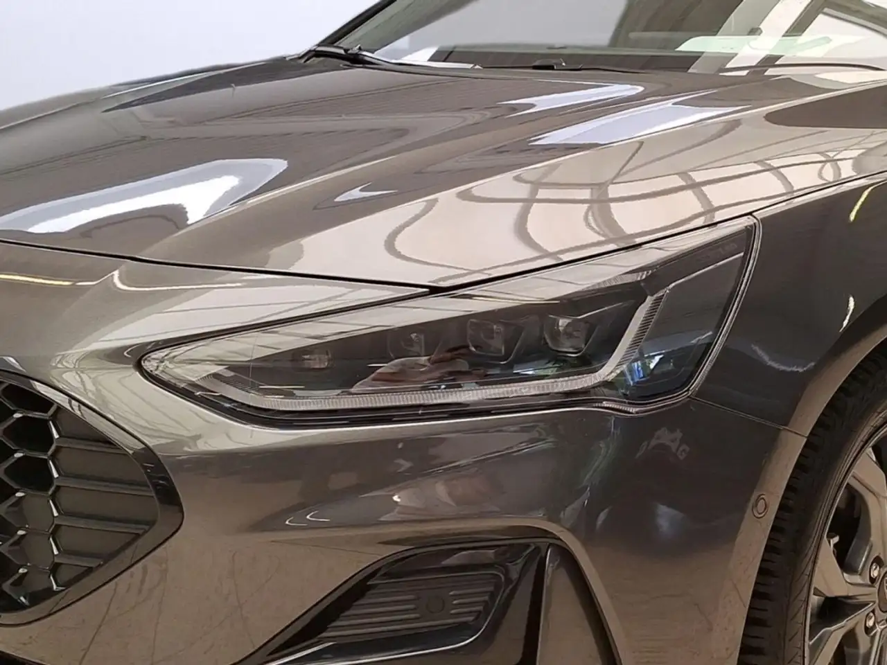Ford Focus 1.0l Turnier ST-Line X *AHK*Matrix-LED*NAVI* — Galerie du véhicule 5