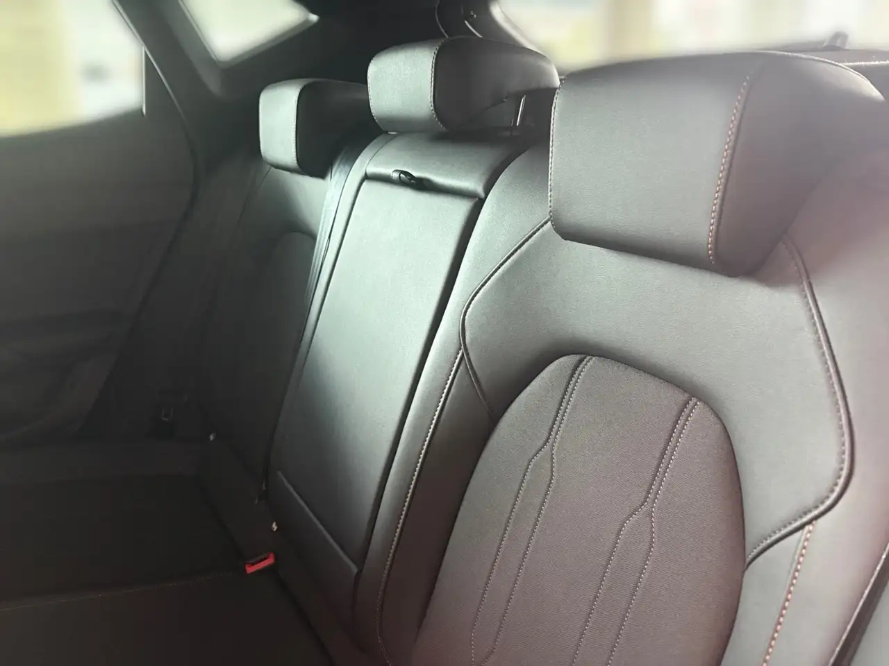 CUPRA Formentor TRIBE EDITION 1.5 TSI 150 PS DSG +360°+BEATS+LED+ — معرض صور السيارة 15