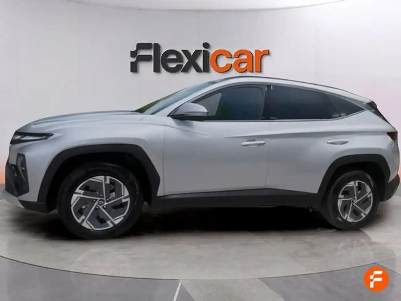 Hyundai TUCSON 1.6 T HEV Klass AT — Vehicle gallery 5