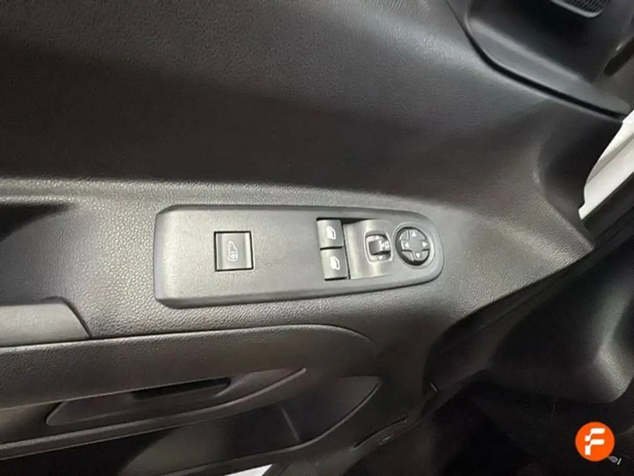 Toyota Proace City 102CV — Galería del vehículo 18