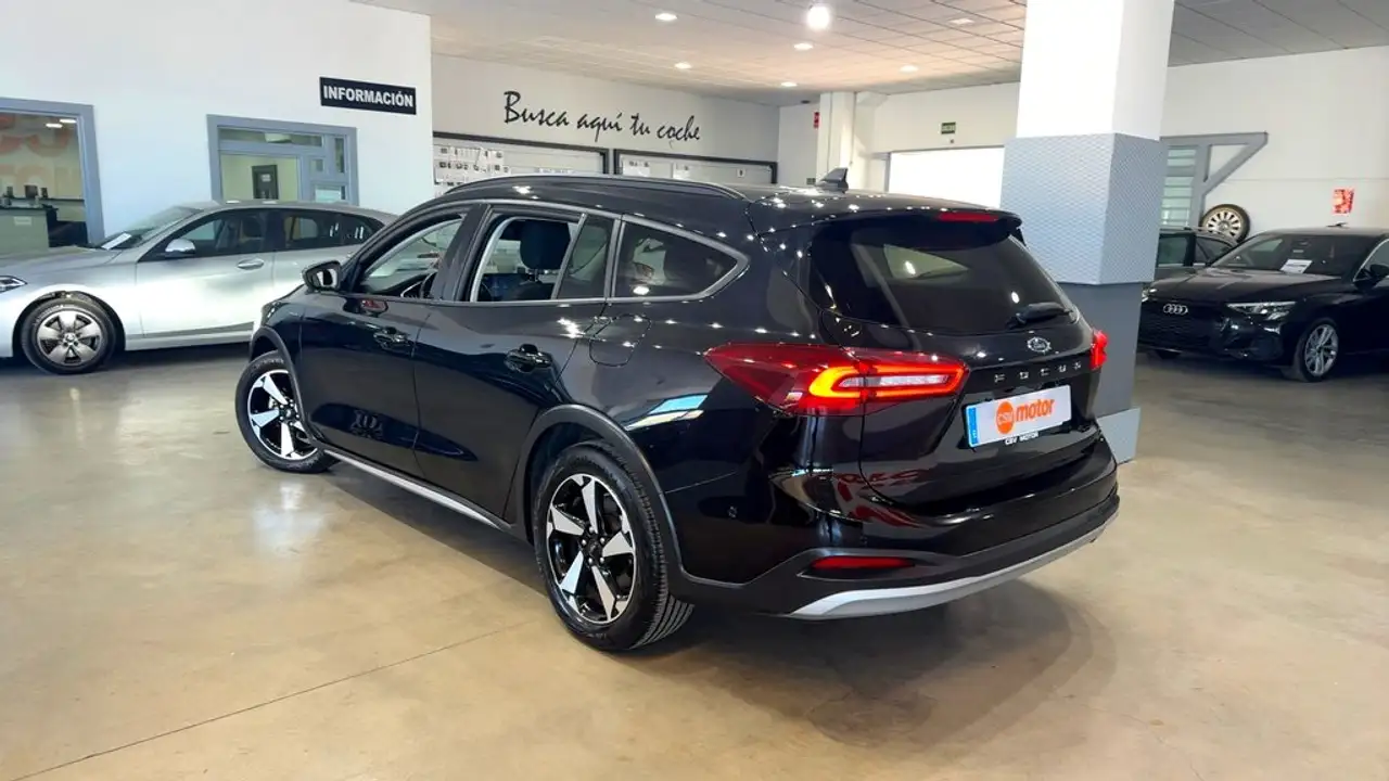 Ford Focus Active X 1.0T EcoBoost mHEV 92kW Sportb. — Vehicle gallery 5