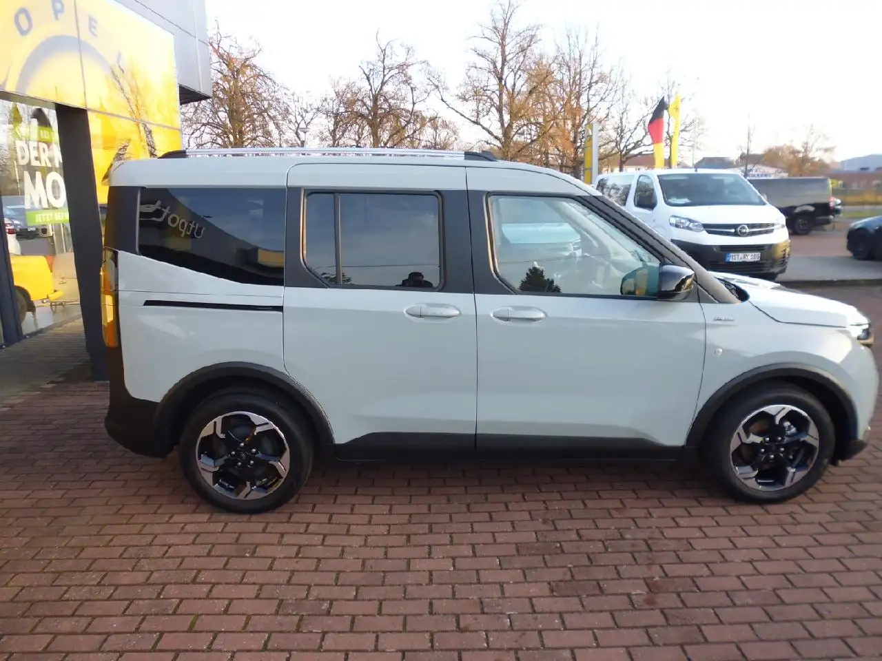 Ford Tourneo Courier Active — Vehicle gallery 7