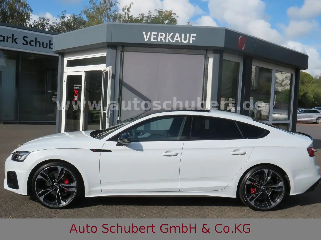 Audi A5 Sportback 40 TFSI S line Competition — Vehicle gallery 2