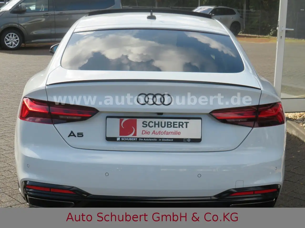 Audi A5 Sportback 40 TFSI S line Competition — Vehicle gallery 4
