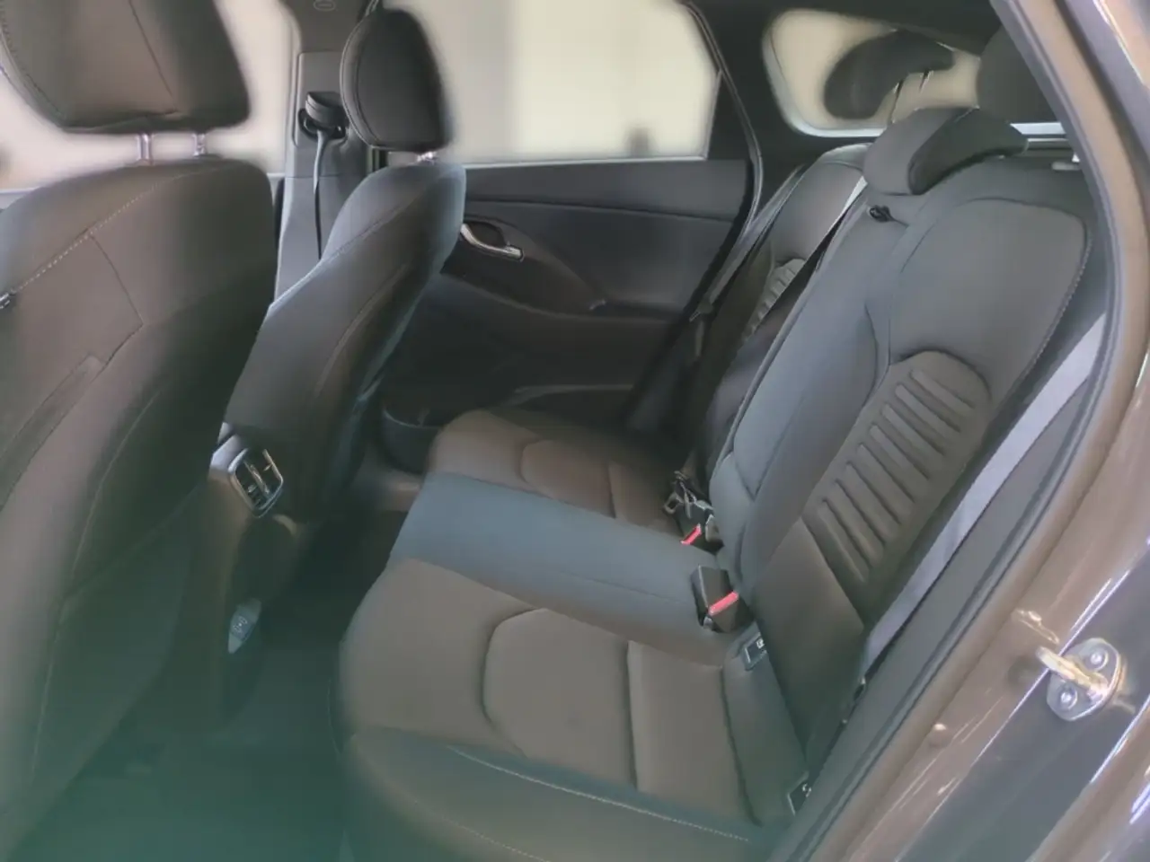 Hyundai i30 Kombi 1,0 T-GDI Advantage Plus-Paket — معرض صور السيارة 10