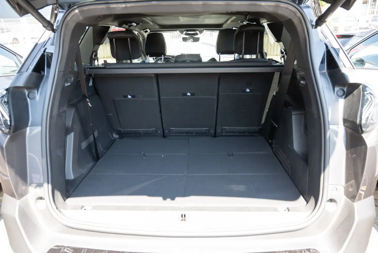 Peugeot 5008 GT 1.2 Hybrid 136 e-DSC6 *GW-TOP-DEAL* — Galería del vehículo 16