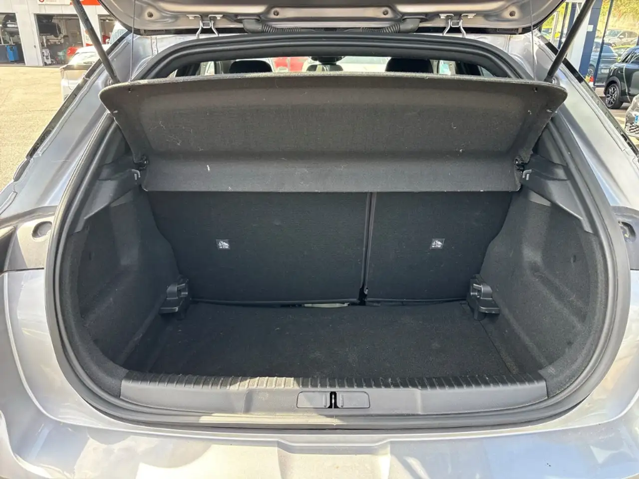 Opel Mokka GS Line Digitales Cockpit LED ACC Apple CarPlay An — Vehicle gallery 6