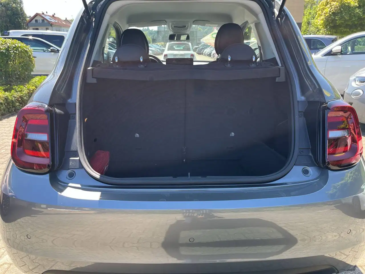 Fiat 500e Basis ** Batteriezertifikat ** — معرض صور السيارة 4