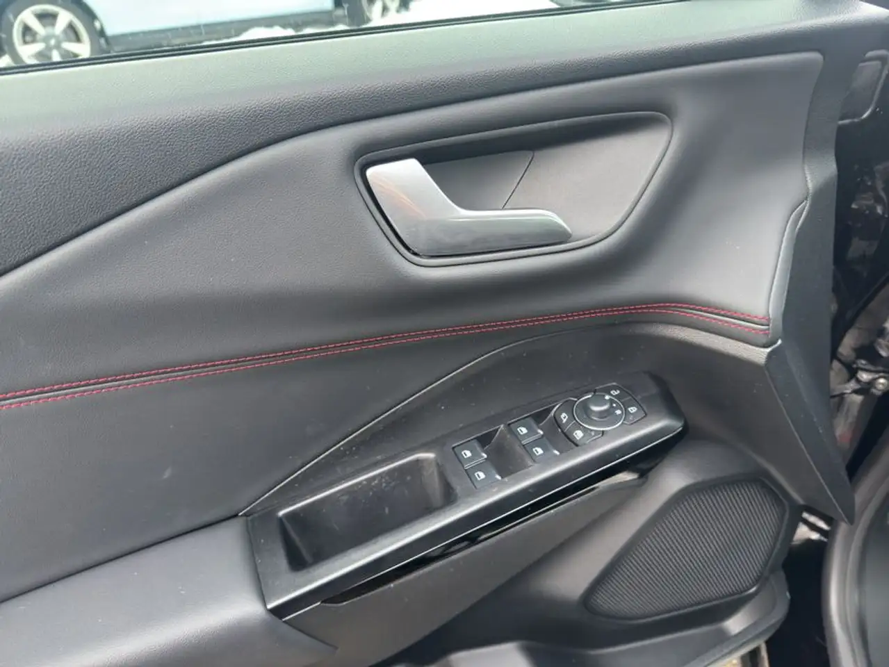 Ford Puma 1.0 EcoBoost Hybrid Aut. ST-LINE X — Vehicle gallery 14