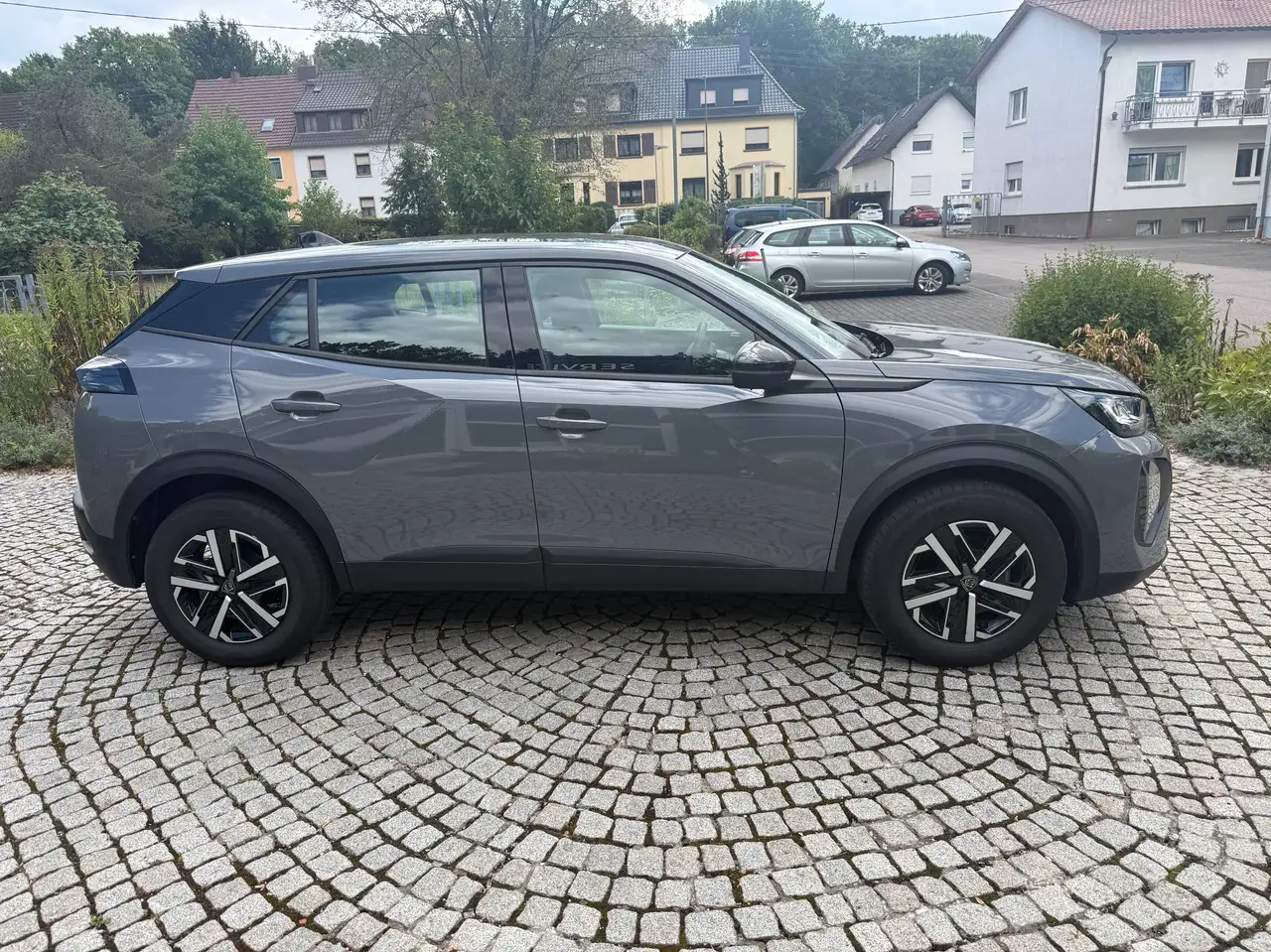Peugeot 2008 Active 100 — Galería del vehículo 4
