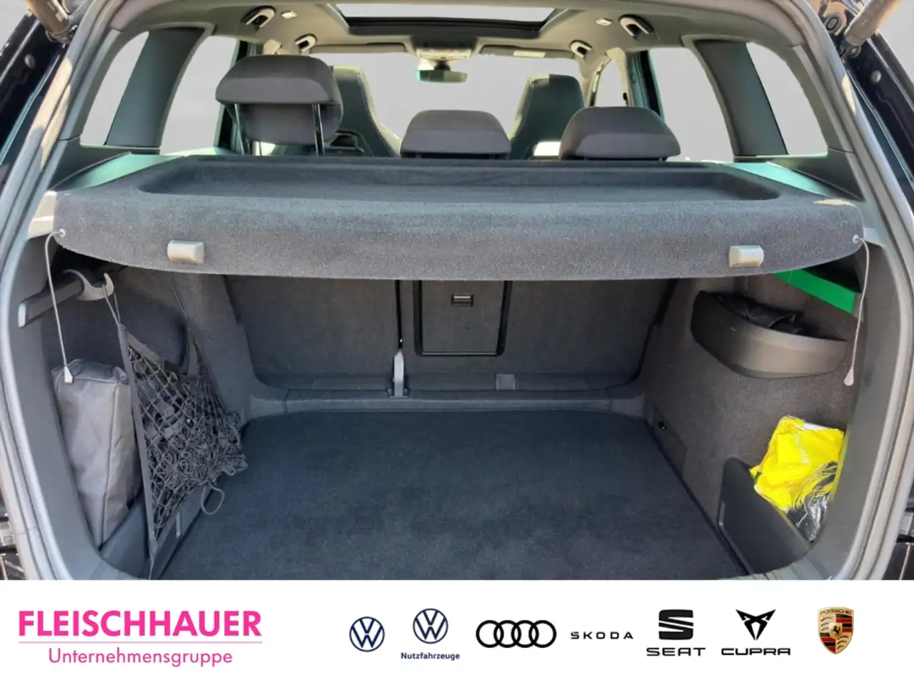 Skoda Karoq Sportline 4x4 DSG — Vehicle gallery 7