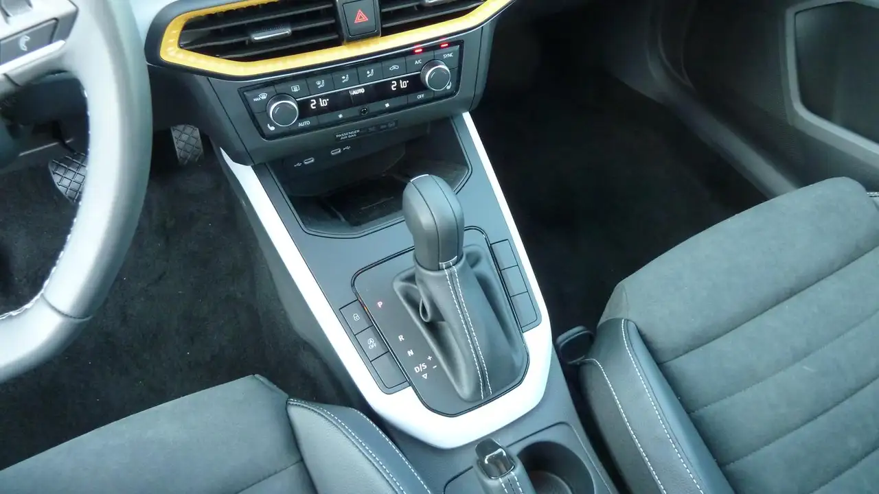 SEAT Arona Seat Arona Style XL NAVI/DSG/LED/SHZ/2-Z KLIMA/ — معرض صور السيارة 13