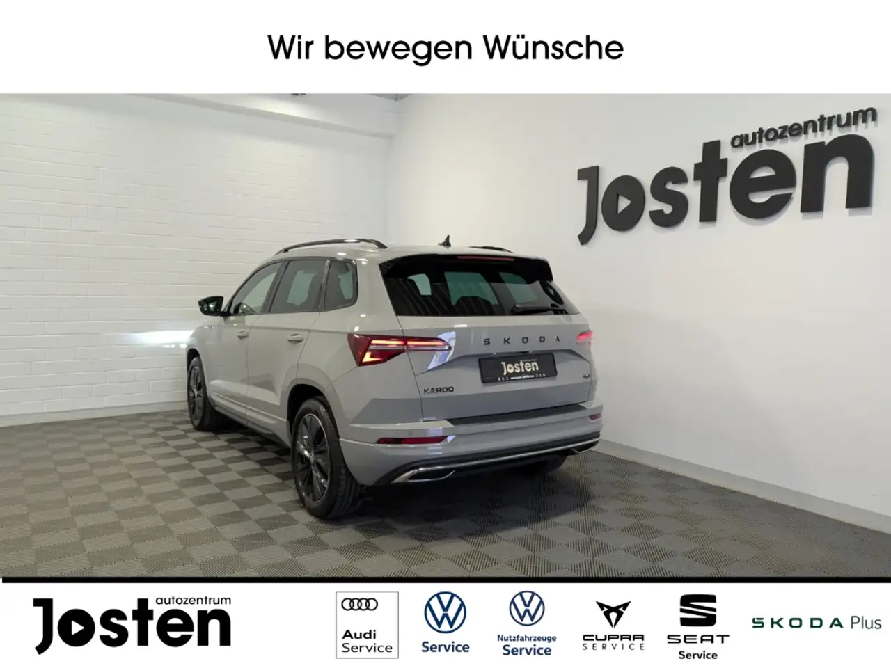 Skoda Karoq Sportline 2.0TSI 4x4 DCC Matrix CarPlay — Galería del vehículo 3