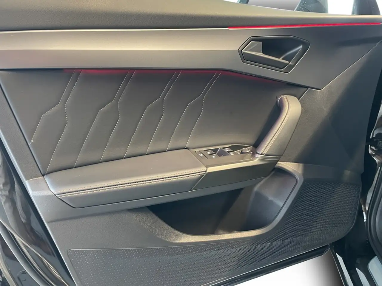 CUPRA Formentor 2.5 TSI DSG 4Drive VZ5 DCC MATRIX*AKEBONO*MATRI... — Galería del vehículo 13