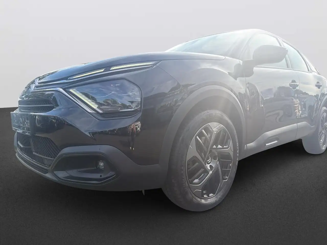 Citroen C4 Plus PT 130 EAT8 — معرض صور السيارة 10