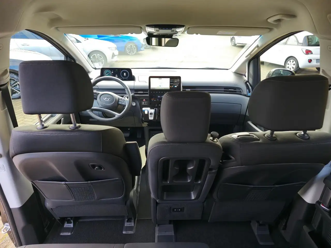 Hyundai STARIA 9-Sitzer 225PS+360°Kamera+elektr.Heckkl.+ — Galería del vehículo 23
