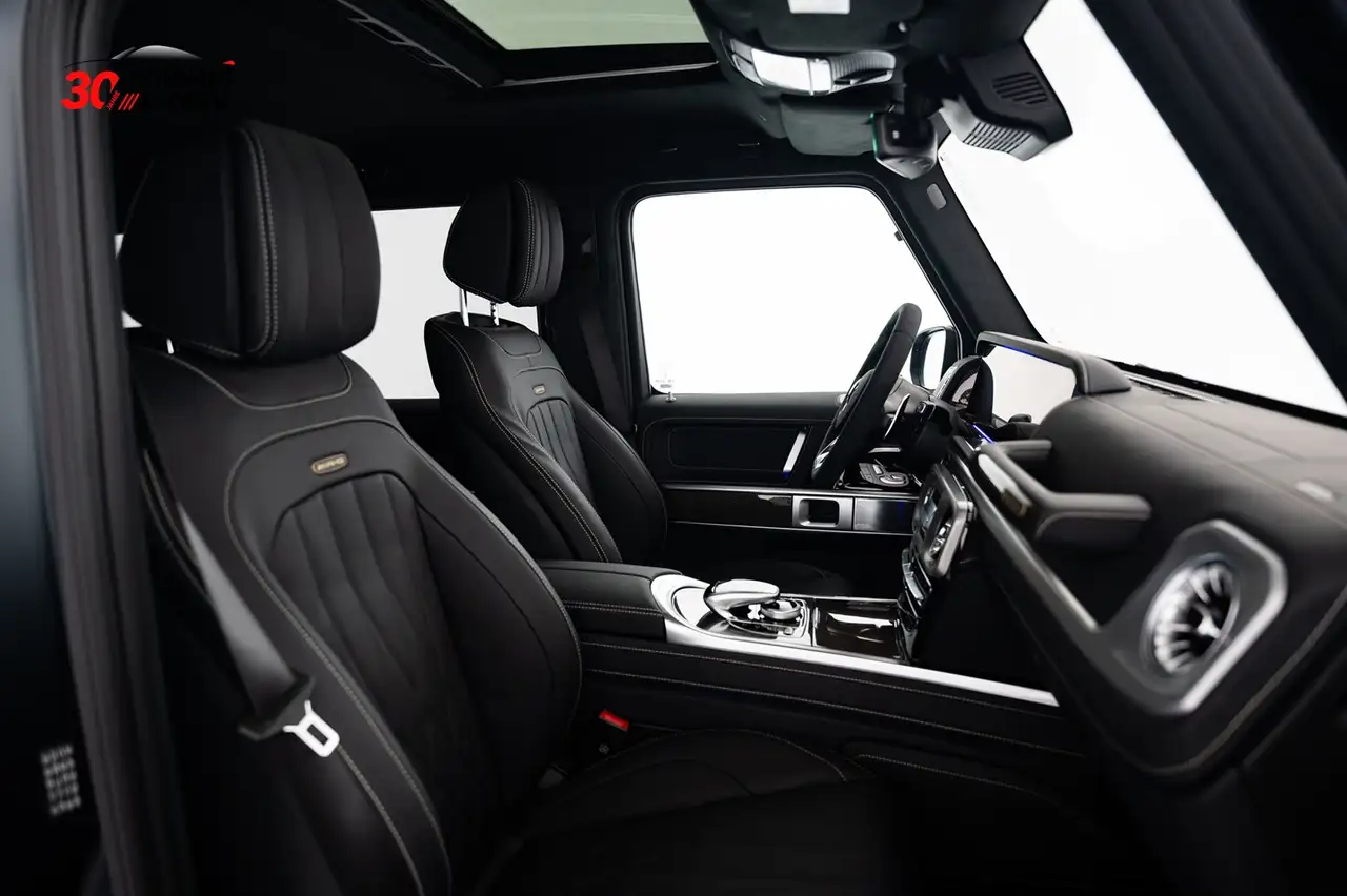 Mercedes-Benz G 63 AMG Grand Edition **STOCK ** Carbon — Vehicle gallery 21
