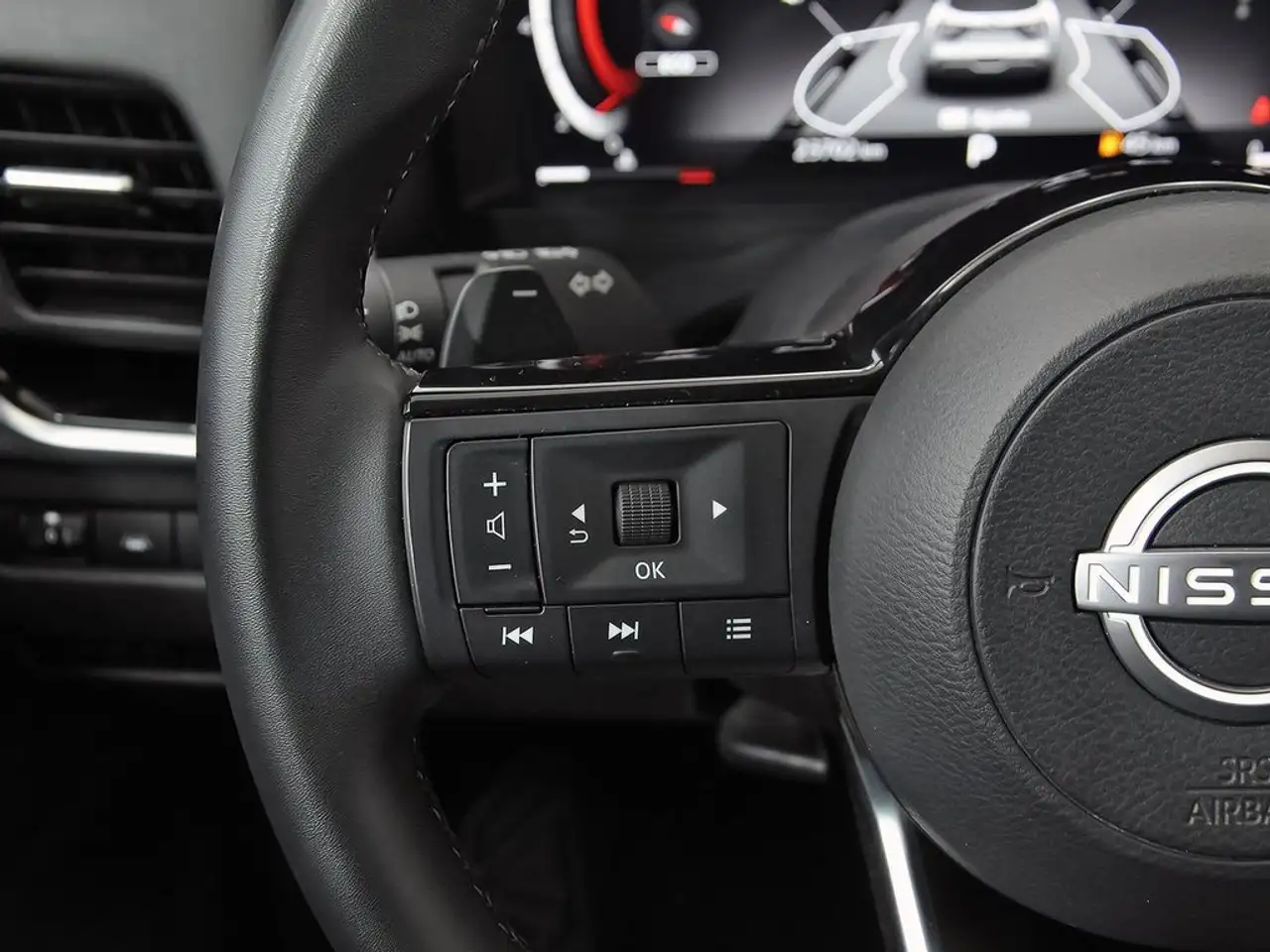 Nissan Qashqai DIG-T 116kW Xtronic N-Connecta — Galerie du véhicule 17