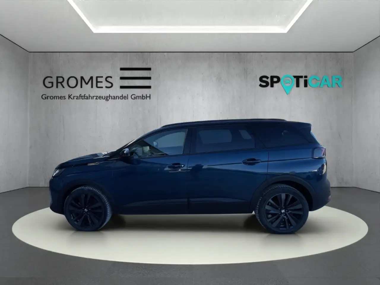 Peugeot 5008 GT HYBRID 136 7-Sitzer Navi Digitales Cockpit LED — Vehicle gallery 6