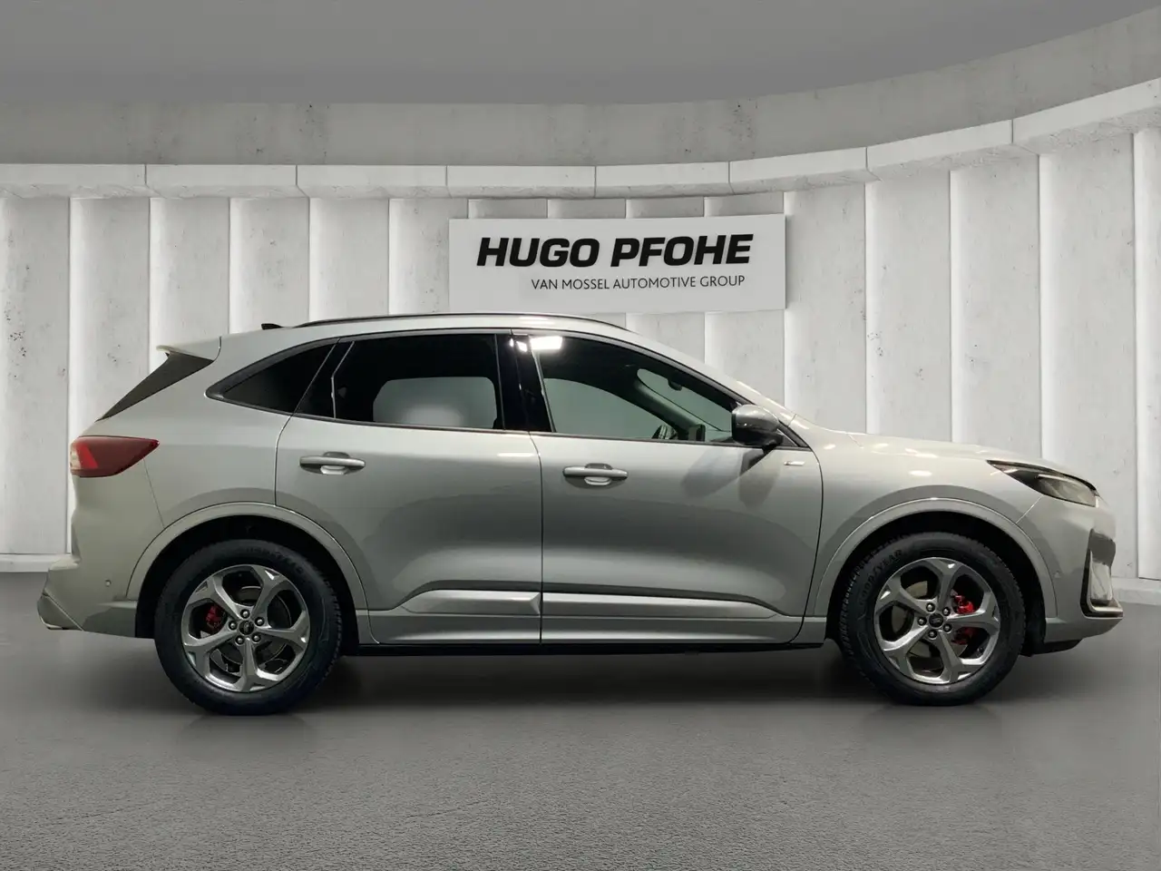 Ford Kuga ST-Line X Aut.*360GRAD*LED-MATRIX*NAVI*GRA*WINTER- — معرض صور السيارة 6