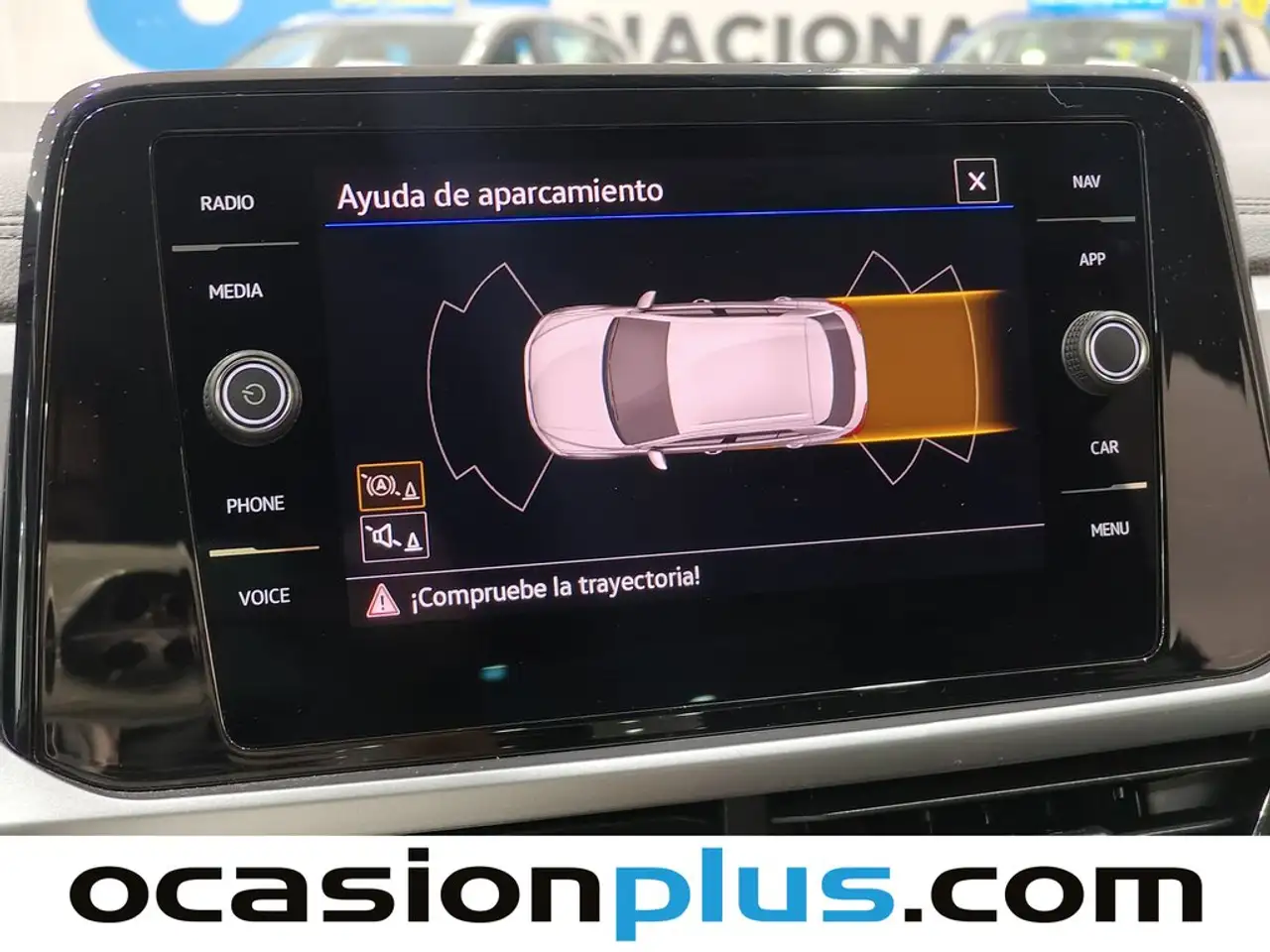 Volkswagen T-Roc 1.0 TSI Life 81kW — Vehicle gallery 7