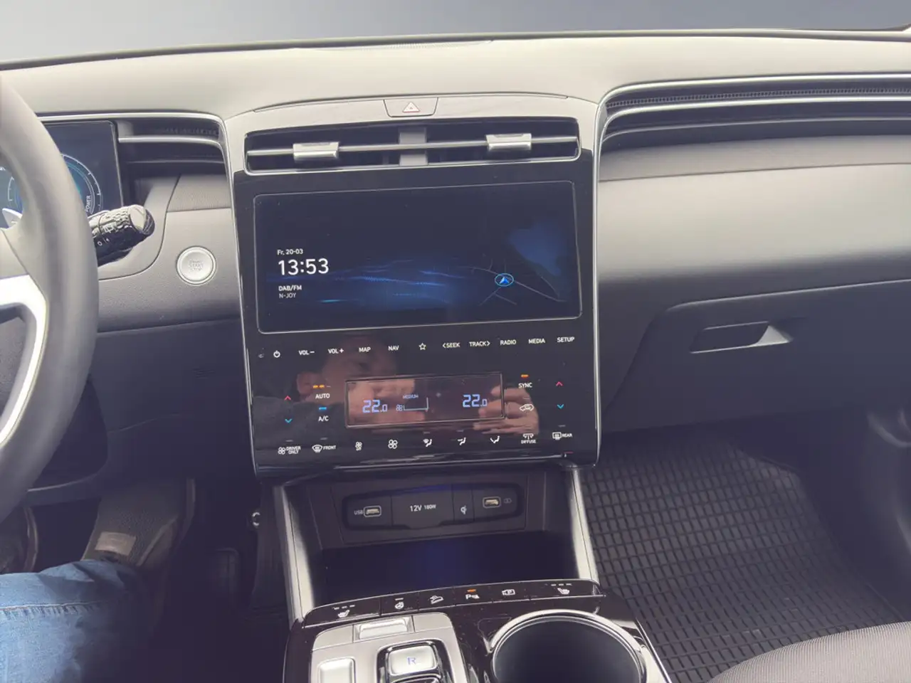 Hyundai TUCSON Trend 1.6 T-GDI Rückfahrkamera, App-Connect, Digital Cockpit — Galería del vehículo 14