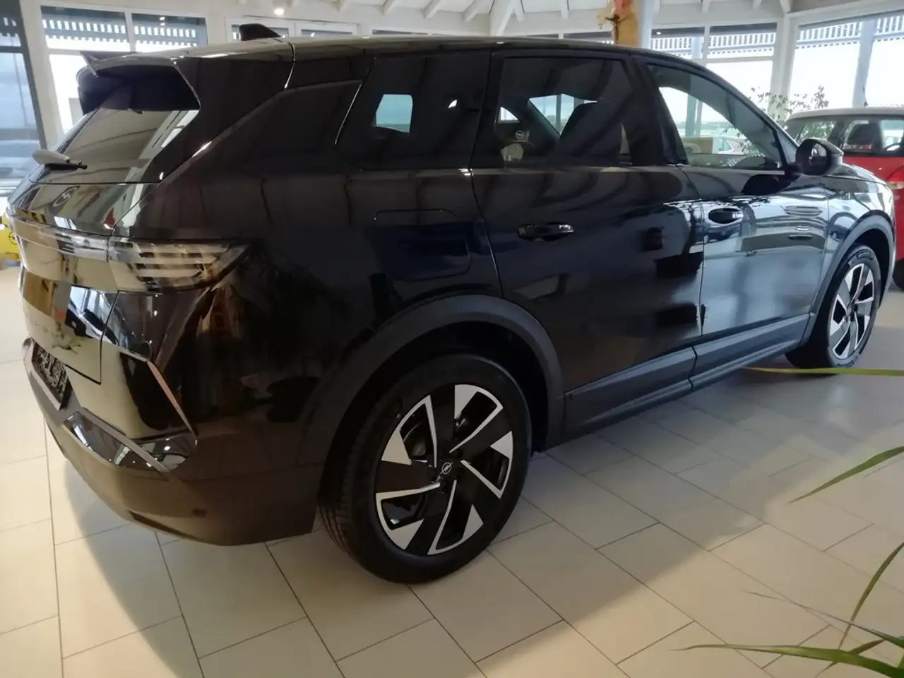 Opel Grandland 1.2 GS 48V 100kW SHZ KAMERA NAVI — معرض صور السيارة 4