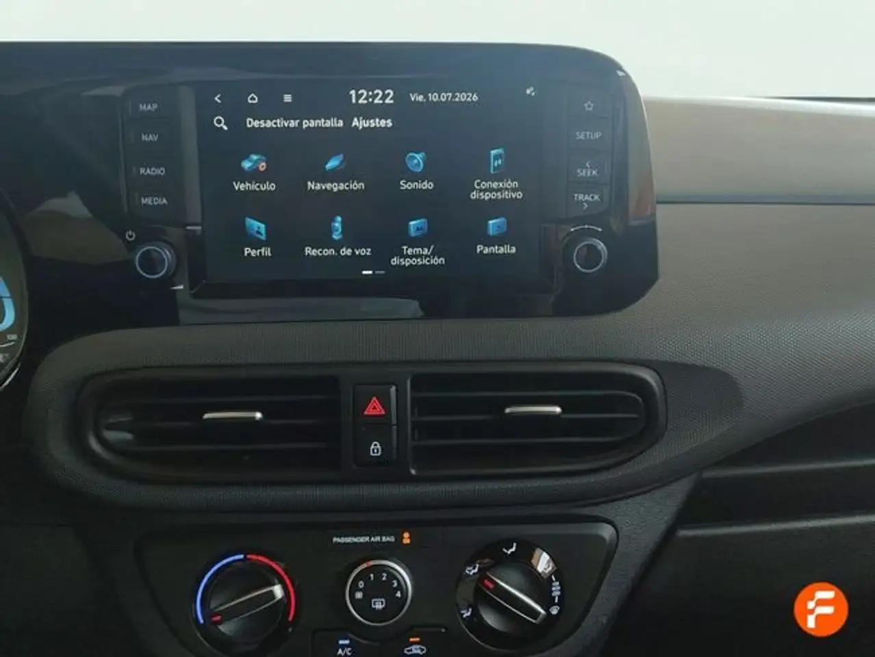 Hyundai i10 1.0 MPI Essence — Galería del vehículo 12
