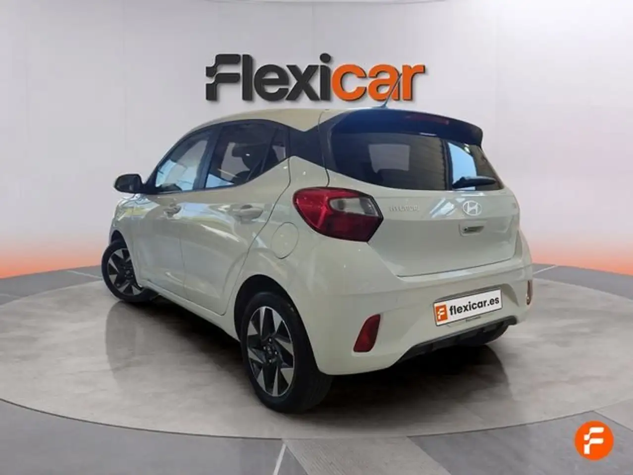 Hyundai i10 1.0 MPI Essence — Galería del vehículo 5