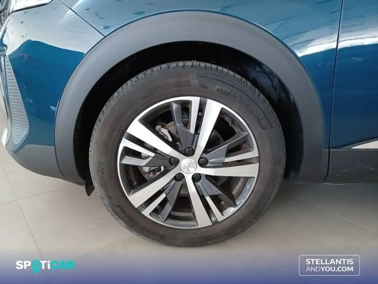Peugeot 3008 1.2 PureTech S&S Allure 130 — معرض صور السيارة 11