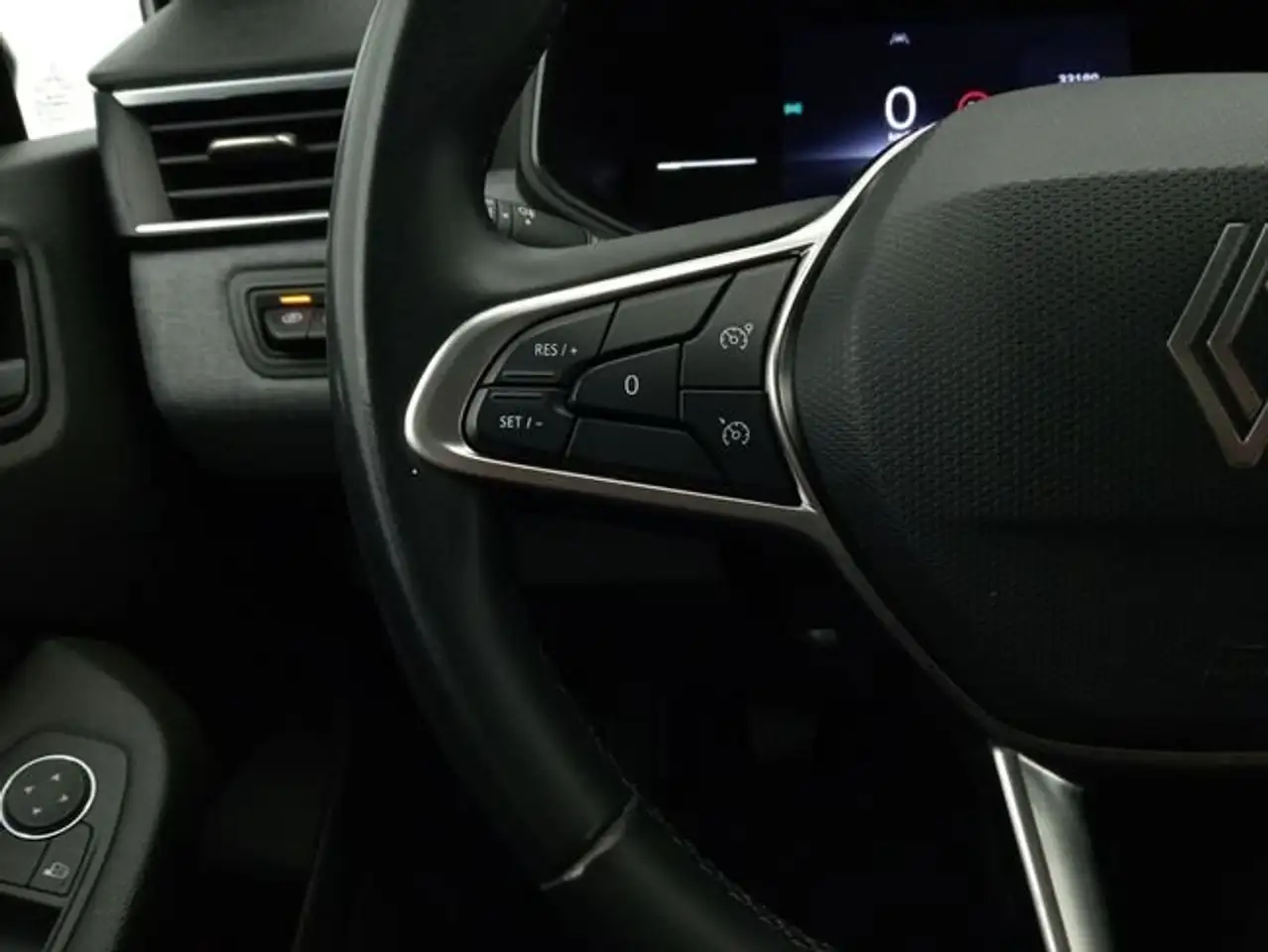 Renault Clio Evolution TCe 90 (67kw) — معرض صور السيارة 15