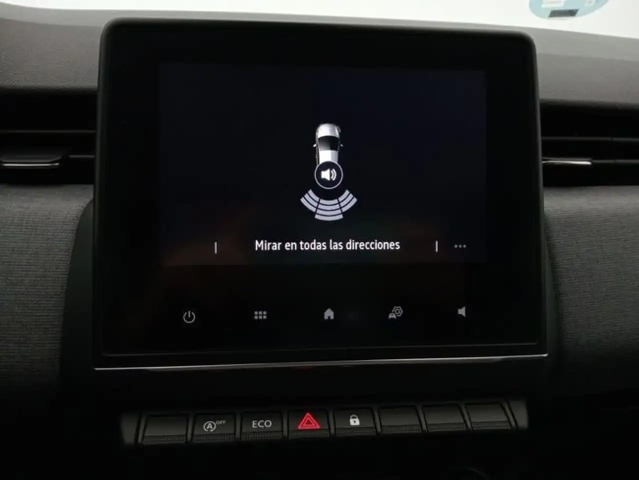 Renault Clio Evolution TCe 90 (67kw) — معرض صور السيارة 12
