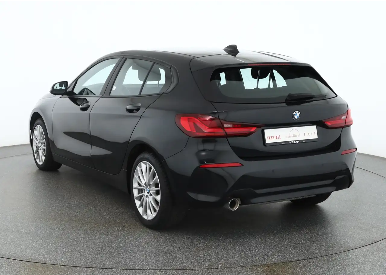BMW 118 118i Advantage Aut. LED Navi Sitzheizung — Galería del vehículo 3