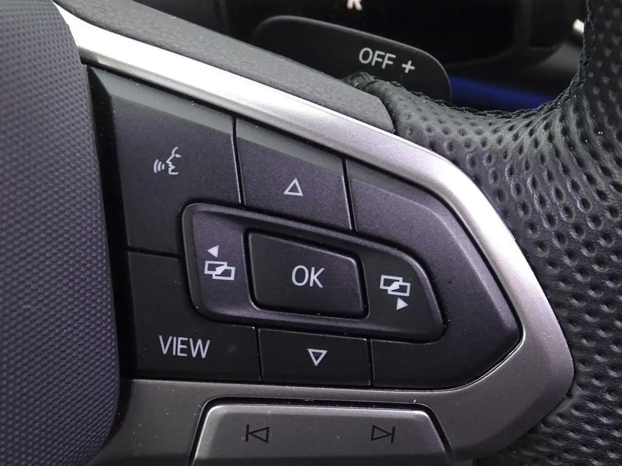 Volkswagen Tiguan 1.5 TSI eHybrid R-Line DSG 150kW — معرض صور السيارة 14
