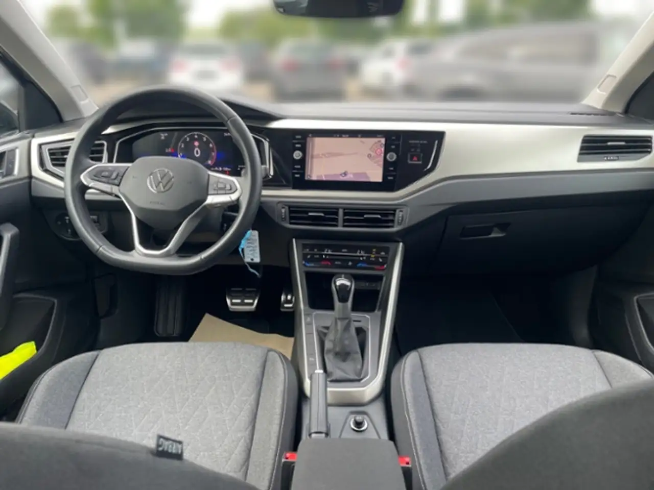 Volkswagen Taigo Move 1.0 TSI DSG KLIMA LED NAVI ALU — Galería del vehículo 17