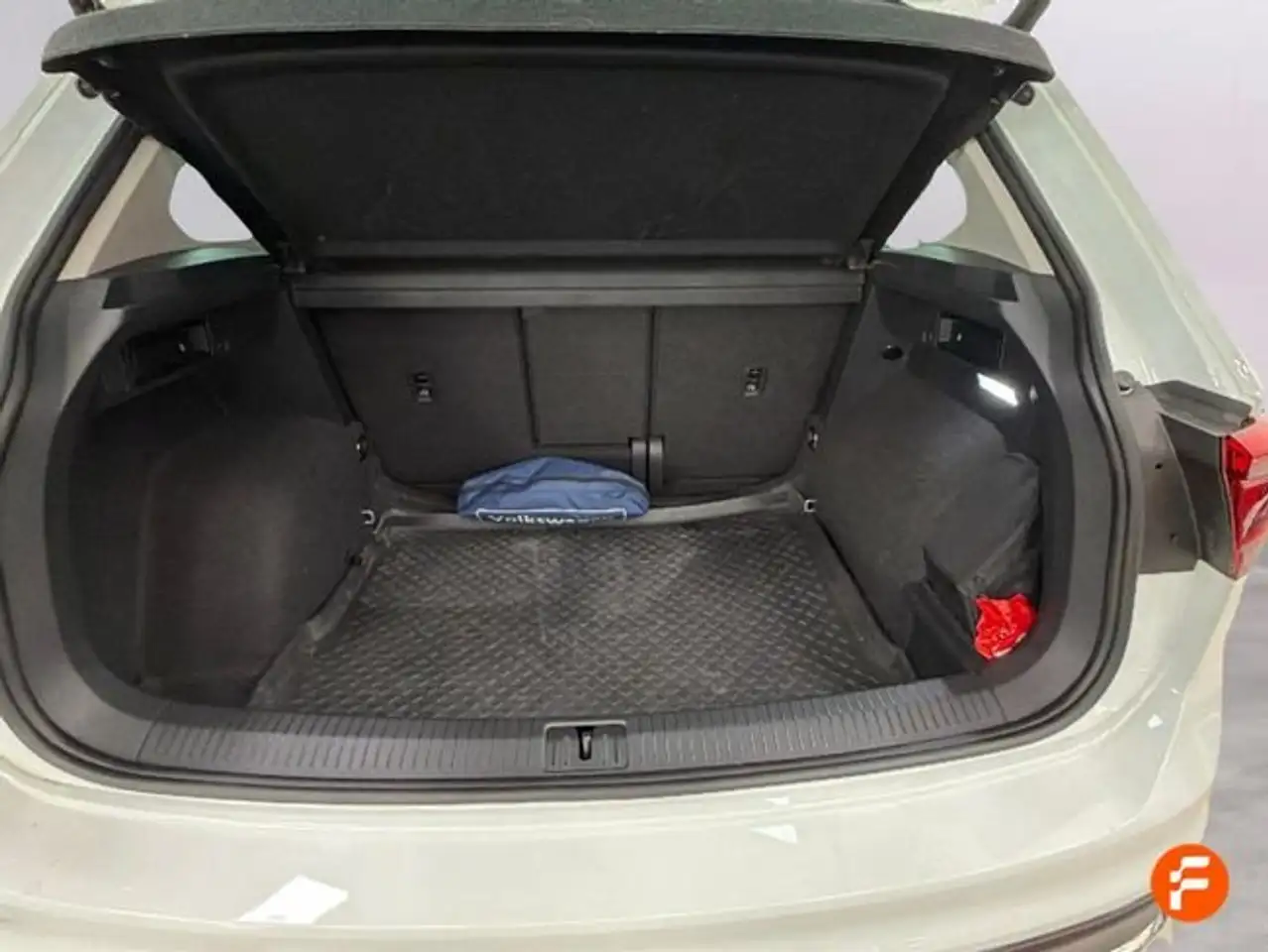 Volkswagen Tiguan 1.5 TSI Urban Sport DSG 110kW — معرض صور السيارة 14